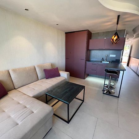 The White Waves Tf Holiday Apartment Las Americas Playa Feñabe Exteriör bild
